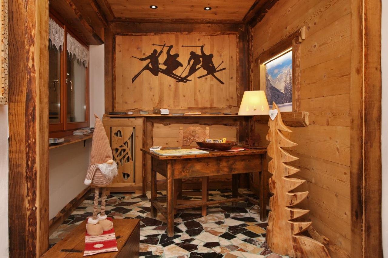 Hotel Biancaneve Oulx المظهر الخارجي الصورة