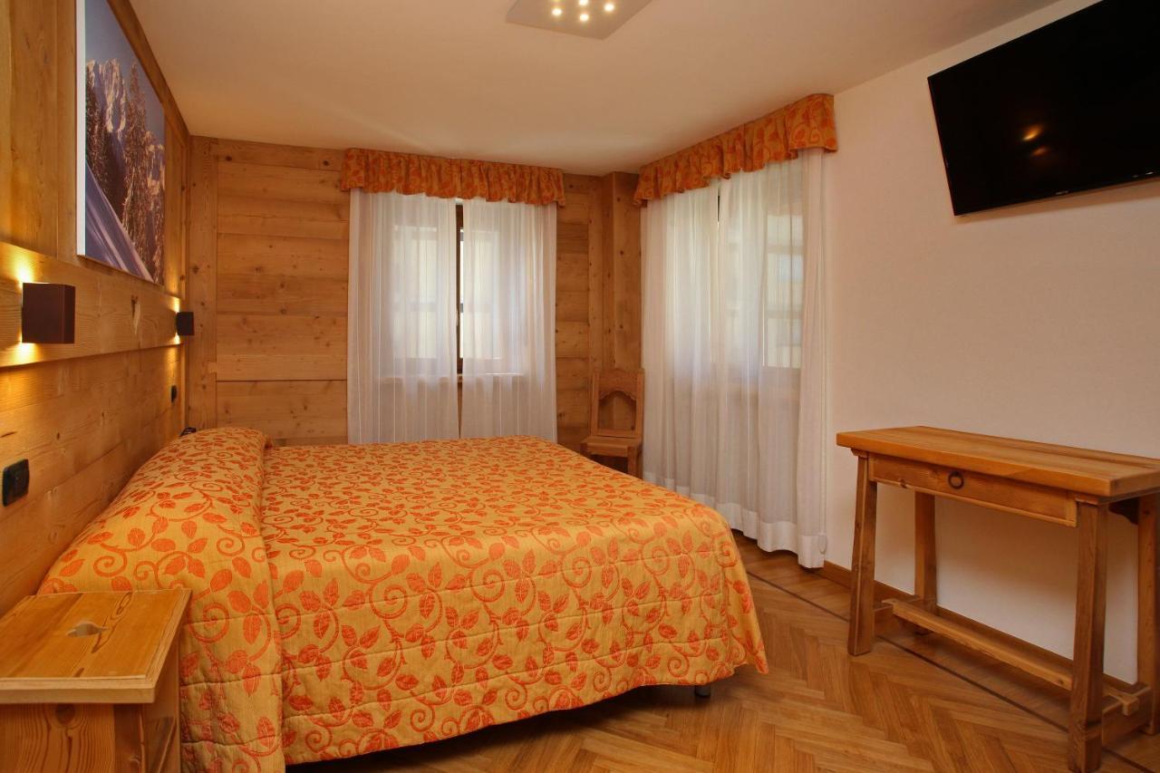 Hotel Biancaneve Oulx المظهر الخارجي الصورة