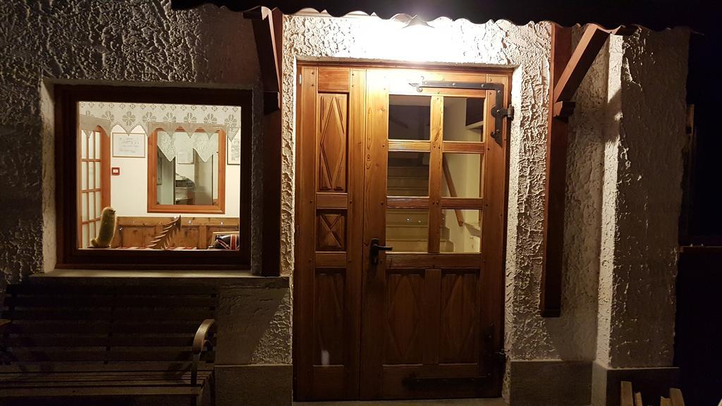 Hotel Biancaneve Oulx المظهر الخارجي الصورة
